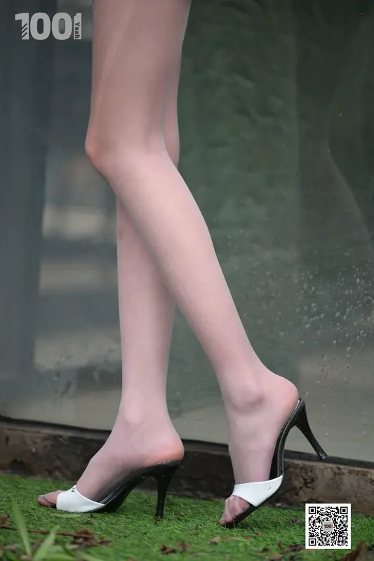 [IESS异思趣向] 一千零一夜 163《雨中漫步3》 5